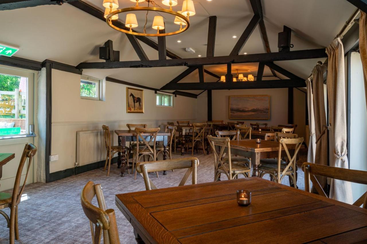 High Corner Inn Godshill  Exterior foto